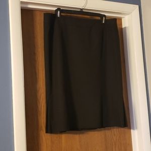 Black Pencil Skirt with Cute Pleats